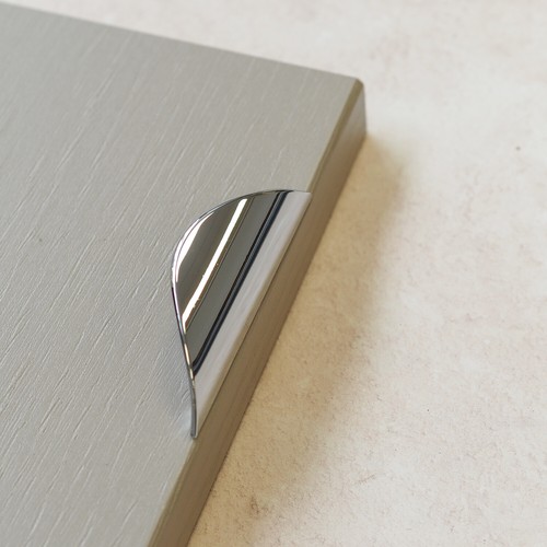 Chrome kitchen cupboard - chrome, handle