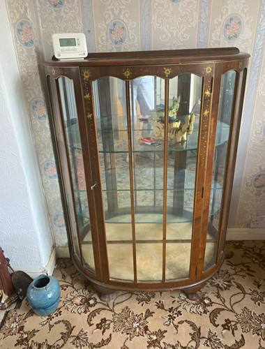 Curved brown wood glass - curved,